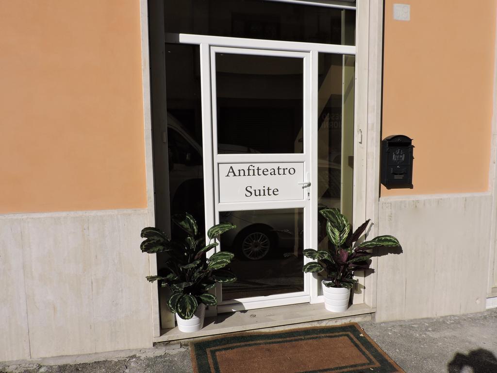 Anfiteatro Suite Roma Exterior foto